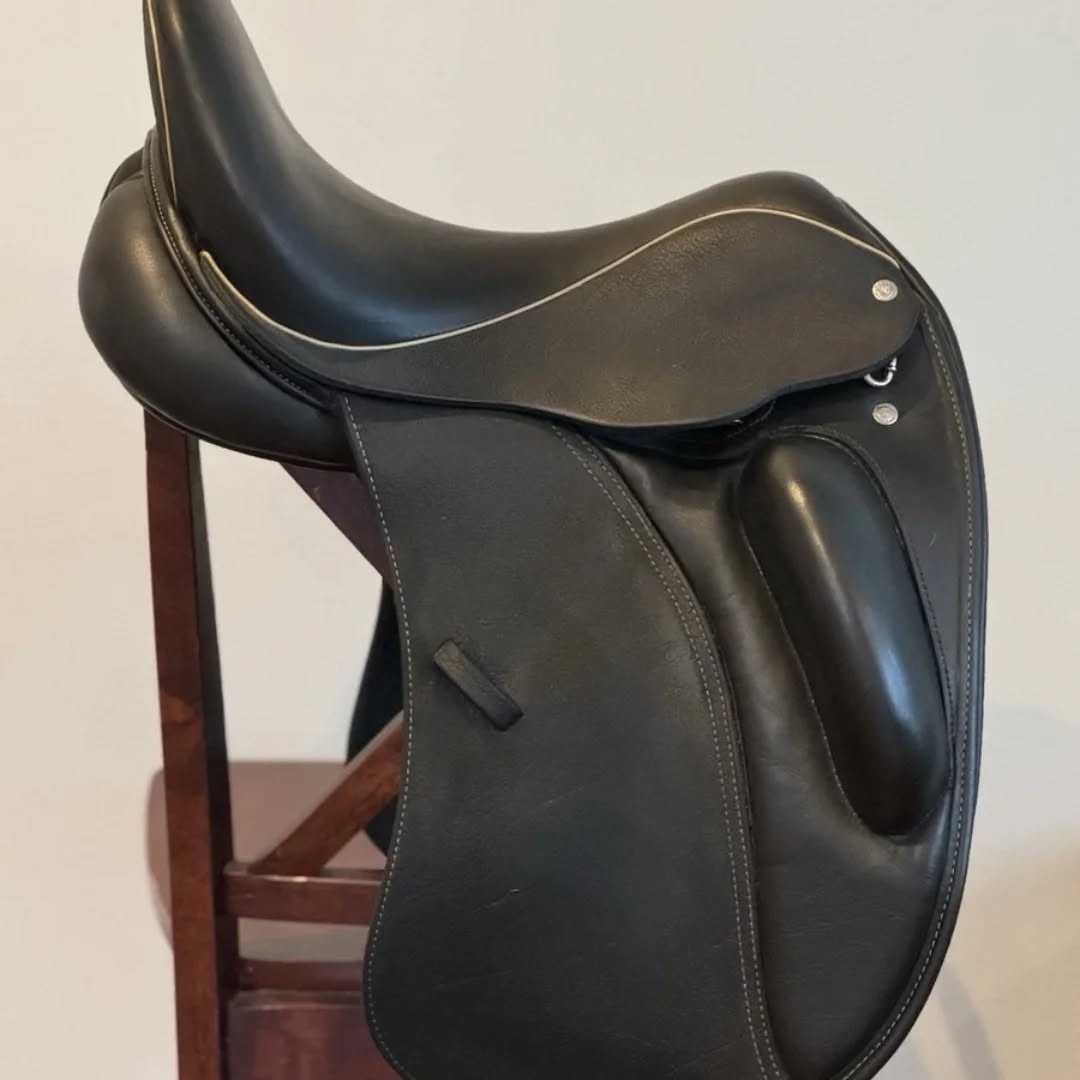 Selle de dressage Wolfgang solo MK ll
