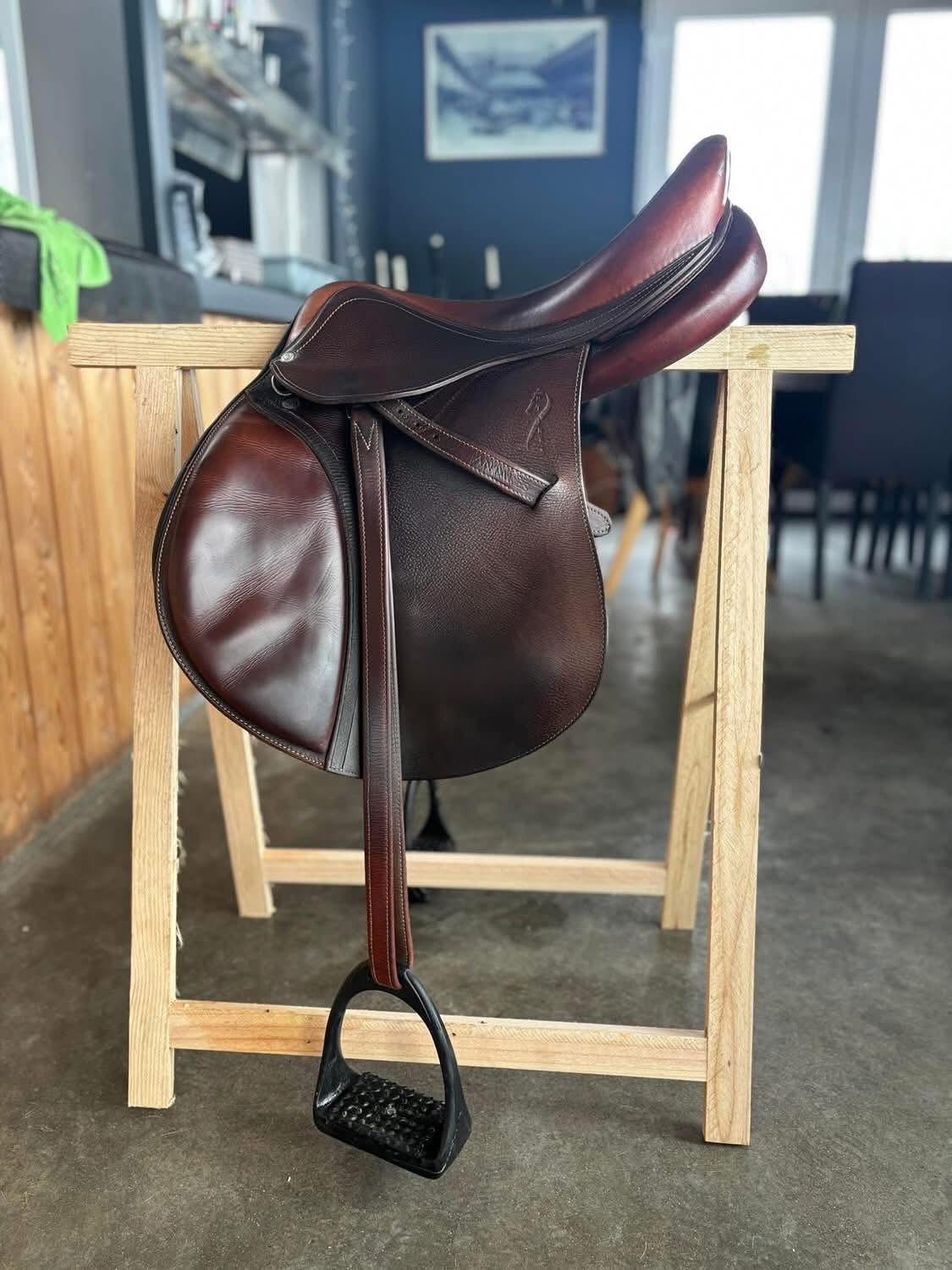 Selle d’obstacles antares